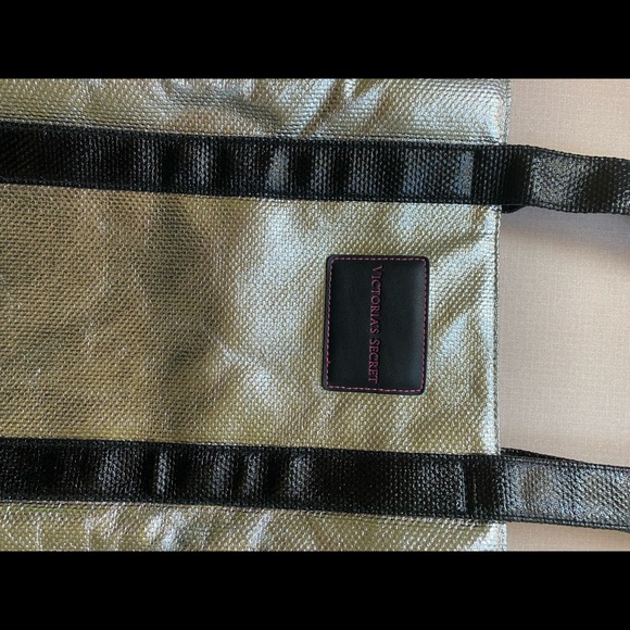 Victoria Secret Tote NWT - Picture 2 of 5